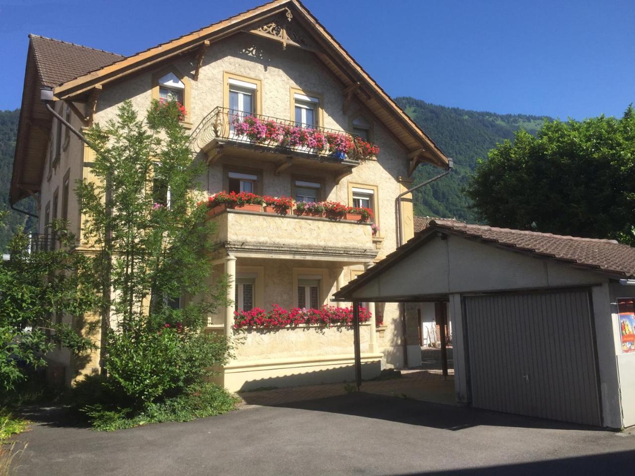Walters Hostel Interlaken Exterior photo